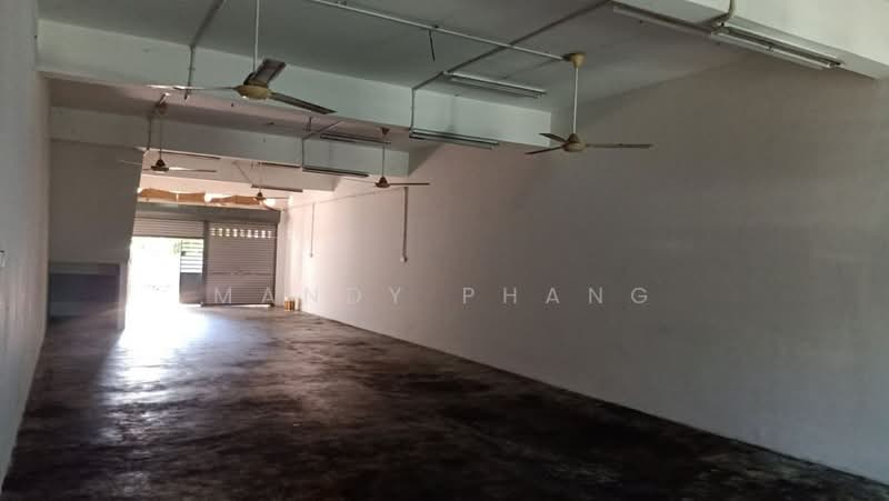 Shop for Rent in Falim (Menglembu) - Mandy Phang - Interior - PropertyGuru.com.my