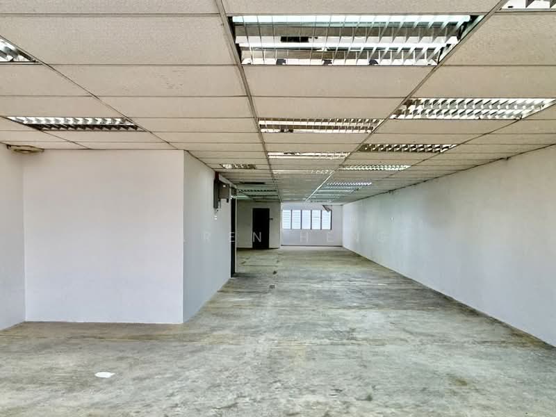 Kedai / Pejabat untuk Disewa di Taman Molek (Johor Bahru) - Karen Heng - PropertyGuru.com.my