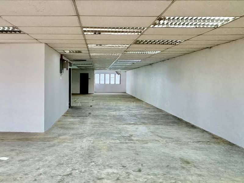 Kedai / Pejabat untuk Disewa di Taman Molek (Johor Bahru) - Karen Heng - PropertyGuru.com.my