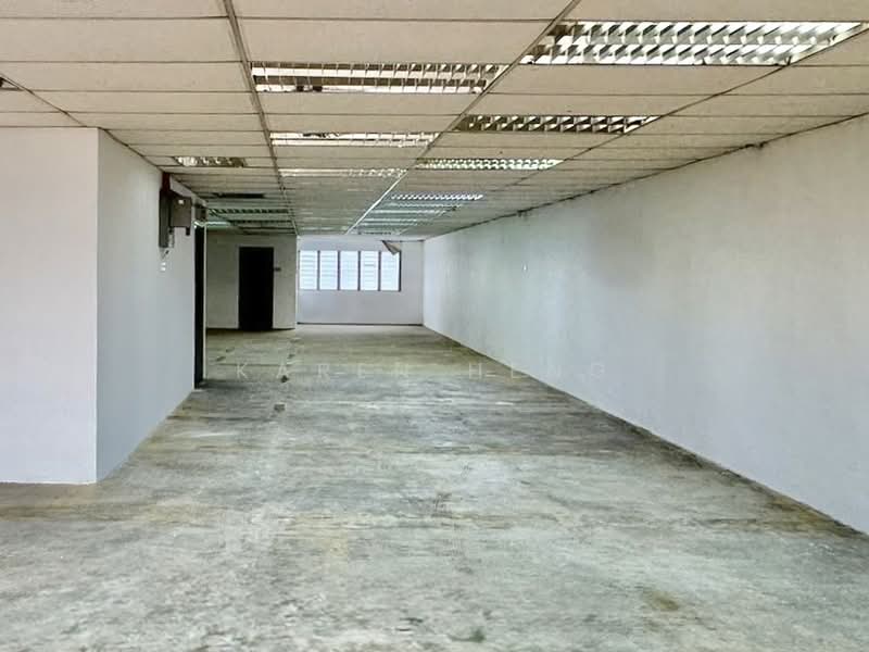 Kedai / Pejabat untuk Disewa di Taman Molek (Johor Bahru) - Karen Heng - PropertyGuru.com.my
