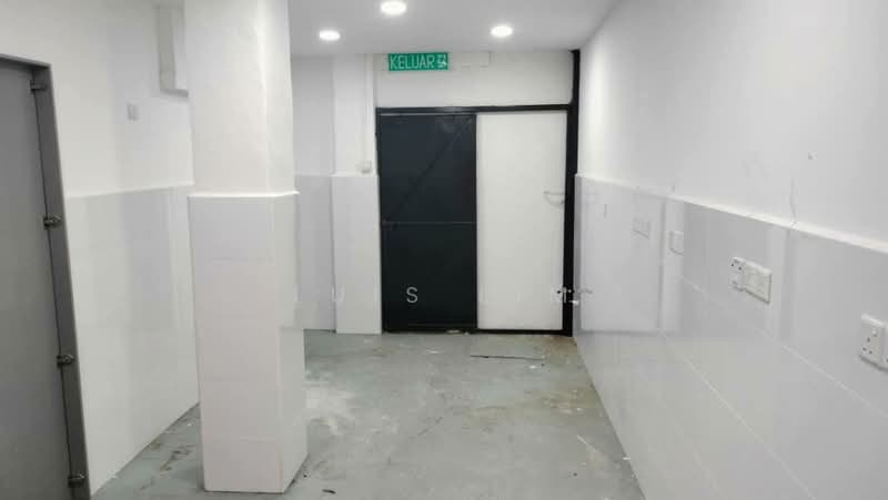 Shop for Rent in Johor Bahru (Johor) - Luis Lim - Interior - PropertyGuru.com.my