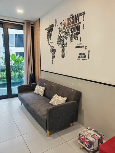 Servis Apartment untuk Disewa di deLOFTS Residence - Jeno Tan - Living Room - PropertyGuru.com.my