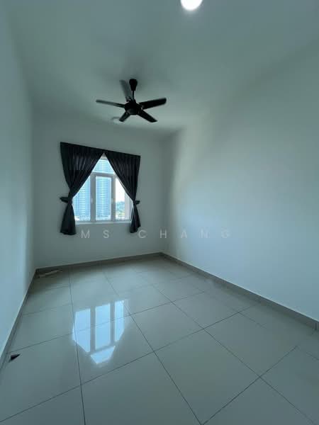 Kondominium untuk Dijual di Reflections Condominium - Ms Chang - PropertyGuru.com.my