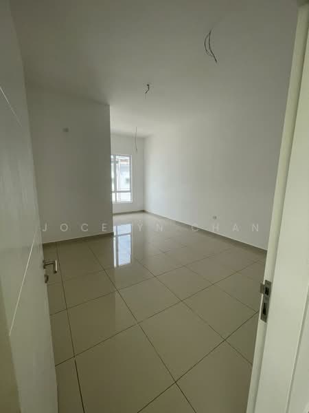 2-storey Terraced House for Sale in Bandar Sri Sendayan (Negeri Sembilan) - Jocelyn Chan - Rooms 1 - PropertyGuru.com.my