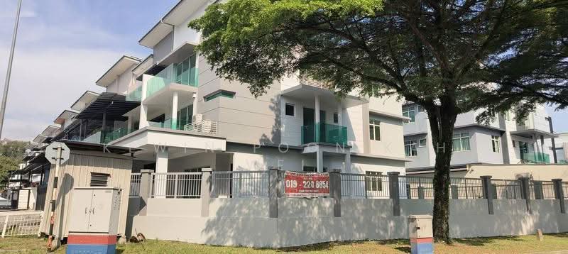 Rumah Teres 3-Tingkat untuk Dijual di Puchong (Selangor) - Kewin Poon Kah Wei - Exterior - PropertyGuru.com.my