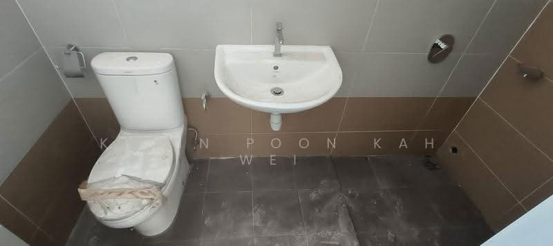 Rumah Teres 3-Tingkat untuk Dijual di Puchong (Selangor) - Kewin Poon Kah Wei - Bathroom - PropertyGuru.com.my