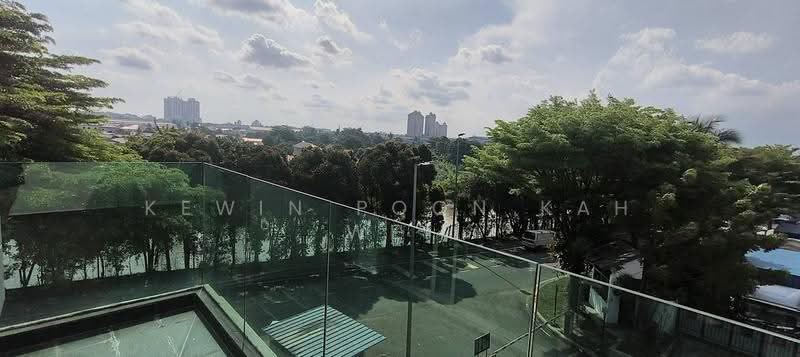 Rumah Teres 3-Tingkat untuk Dijual di Puchong (Selangor) - Kewin Poon Kah Wei - View - PropertyGuru.com.my
