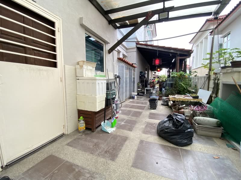Semi-Detached House for Sale in Taman Bukit Serdang (Seri Kembangan) - Edward Ooi - Exterior - PropertyGuru.com.my