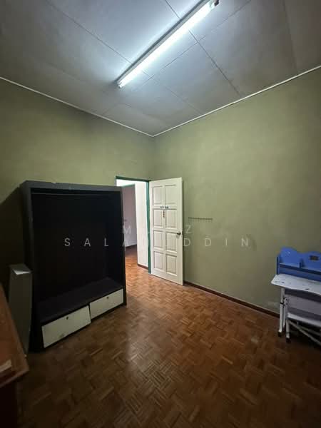 Terraced House for Sale in Taman Pinggiran Senawang (Sungai Gadut) - Mudz Salahuddin - Interior - PropertyGuru.com.my