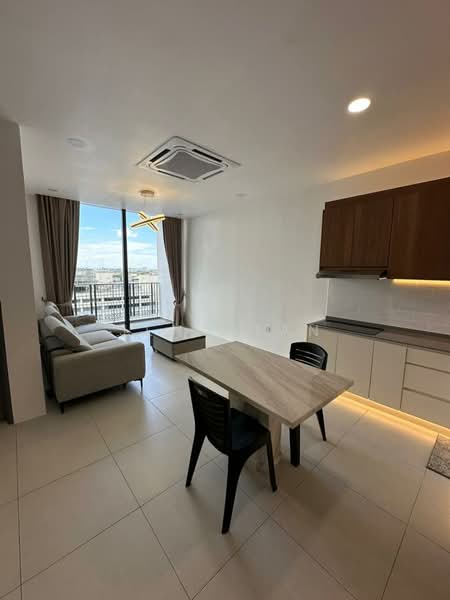 Servis Apartment untuk Disewa di The Podium - Jeno Tan - Living Room - PropertyGuru.com.my