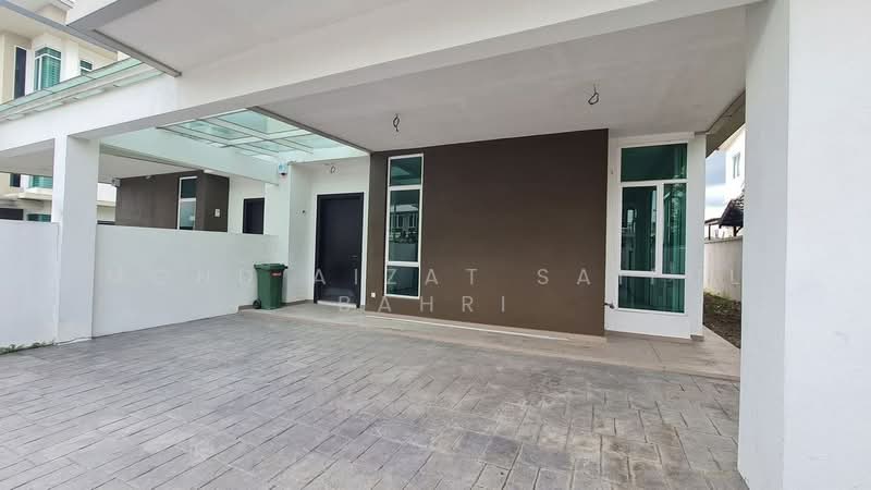 Semi-Detached House for Sale in Kajang (Selangor) - Mohd Aizat Saiful Bahri - Exterior - PropertyGuru.com.my