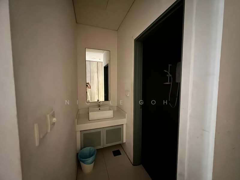 Servis Apartment untuk Disewa di Mercu Summer Suites - Nicole Goh - Bathroom - PropertyGuru.com.my