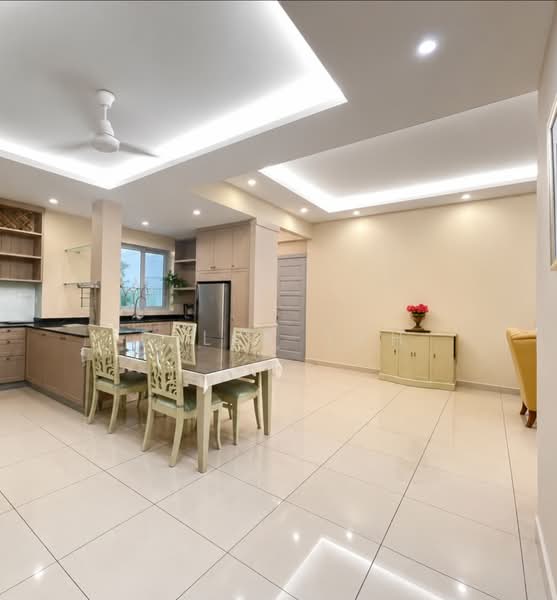 Condominium for Sale at Surin Condominium - Billy Teh - Kitchen - PropertyGuru.com.my