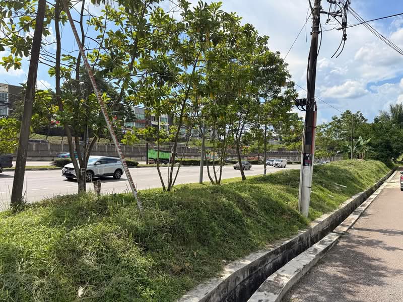Rumah Teres 2 Tingkat untuk Dijual di Johor Bahru (Johor) - Fu Heng Chong - Exterior - PropertyGuru.com.my