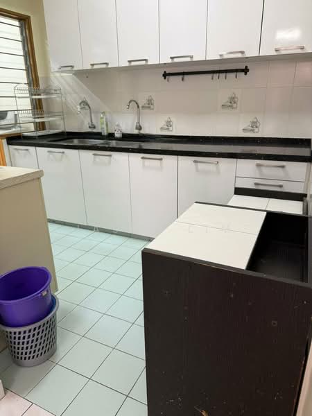 Kondominium untuk Disewa di Ampang Damai Condominium - Jason Lim - Kitchen - PropertyGuru.com.my