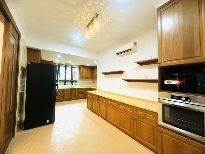 Bungalow for Rent in Batu Ferringhi (Penang) - Jeff Tan - Kitchen - PropertyGuru.com.my
