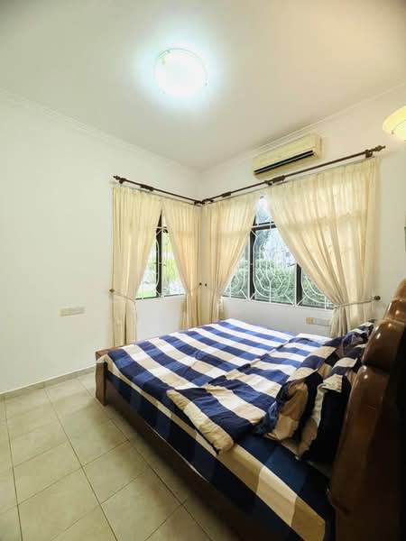Bungalow for Rent in Batu Ferringhi (Penang) - Jeff Tan - Bedroom - PropertyGuru.com.my