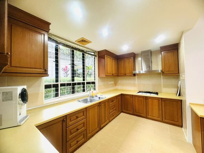 Bungalow for Rent in Batu Ferringhi (Penang) - Jeff Tan - Kitchen - PropertyGuru.com.my