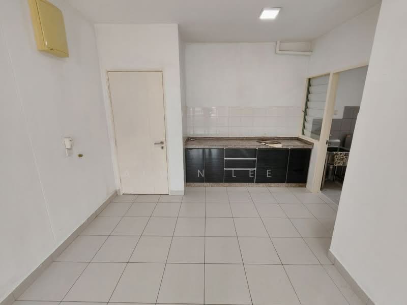 Apartment for Sale at Seri Jati - Alwin Lee - Kitchen - PropertyGuru.com.my