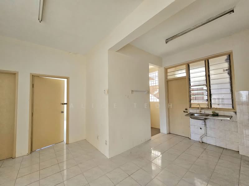 Kondominium untuk Disewa di Jay Series (Greenlane Heights Block J) - Alice Teoh - Kitchen - PropertyGuru.com.my