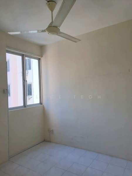 Kondominium untuk Disewa di Jay Series (Greenlane Heights Block J) - Alice Teoh - Bedroom - PropertyGuru.com.my
