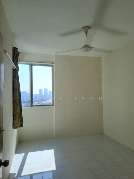 Kondominium untuk Disewa di Jay Series (Greenlane Heights Block J) - Alice Teoh - Bedroom - PropertyGuru.com.my