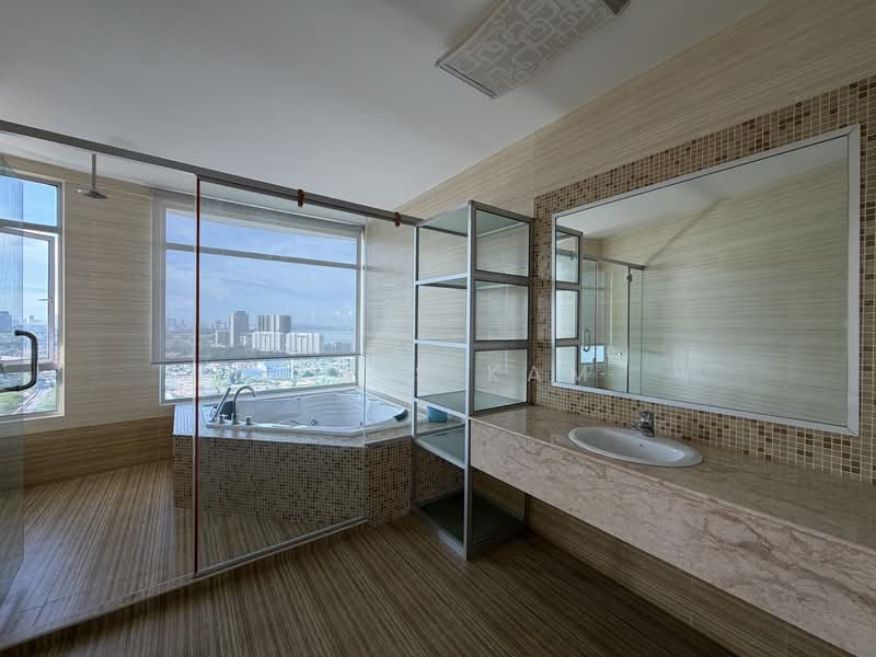 Condominium for Rent at The View Condominium - Lewis Kam - Bathroom - PropertyGuru.com.my