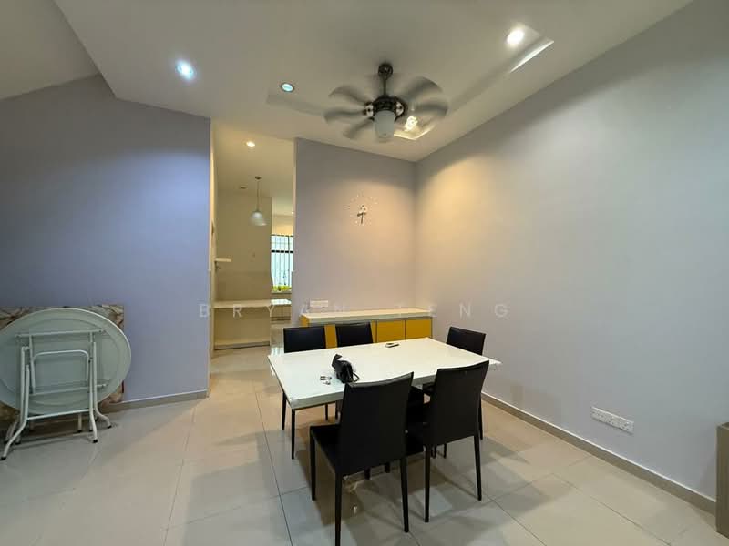 Rumah Teres 3 Tingkat untuk Dijual di Bayan Lepas (Penang) - Bryan Teng - Dining Room - PropertyGuru.com.my