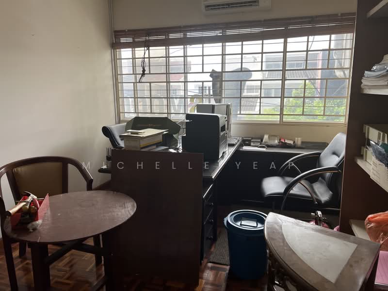 Kedai / Pejabat untuk Disewa di Kampung Desa Pahlawan (Ampang) - Michelle Yeap - Study - PropertyGuru.com.my