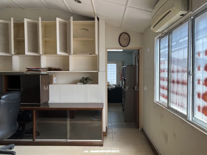 Kedai / Pejabat untuk Disewa di Kampung Desa Pahlawan (Ampang) - Michelle Yeap - Interior - PropertyGuru.com.my