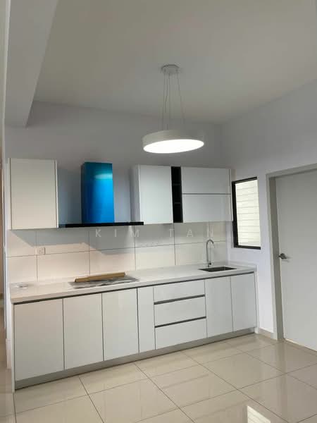 Kondominium untuk Disewa di Waterside Residence - Kim Tan - Kitchen - PropertyGuru.com.my