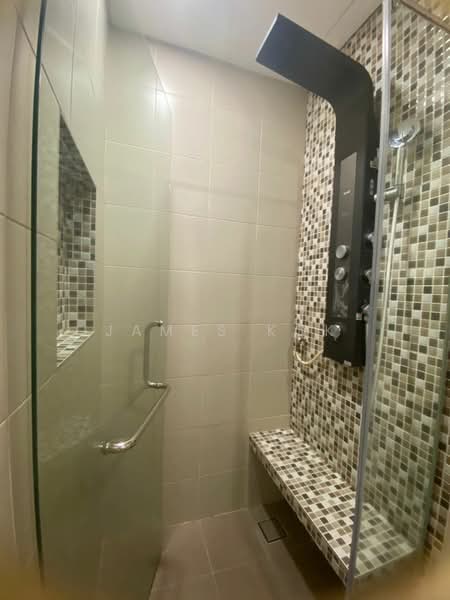 Servis Apartment untuk Disewa di i-Suite @ i-City - James Kok - Bathroom - PropertyGuru.com.my