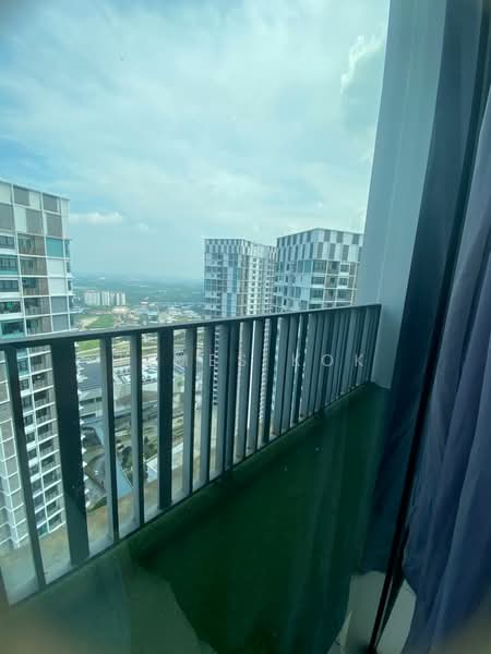 Servis Apartment untuk Disewa di i-Suite @ i-City - James Kok - Balcony - PropertyGuru.com.my