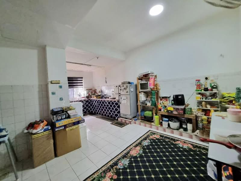 2-storey Terraced House for Sale in TTDI Jaya (Shah Alam) - Ziana Najib - Kitchen - PropertyGuru.com.my