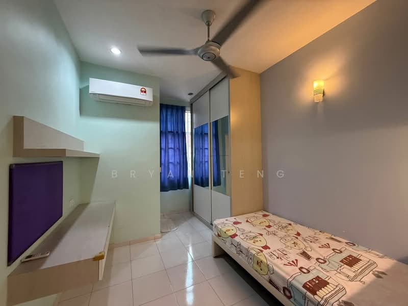 Rumah Berkembar untuk Dijual di George Town (Penang) - Bryan Teng - Bedroom - PropertyGuru.com.my