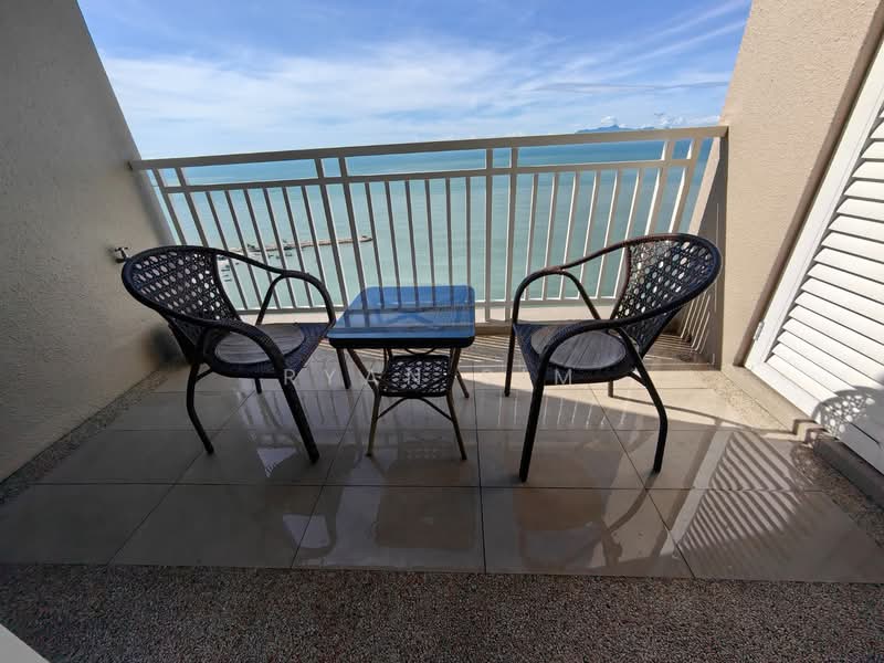 Kondominium untuk Dijual di Quayside Seafront Resort Condominiums - Ryan Sim - Balcony - PropertyGuru.com.my