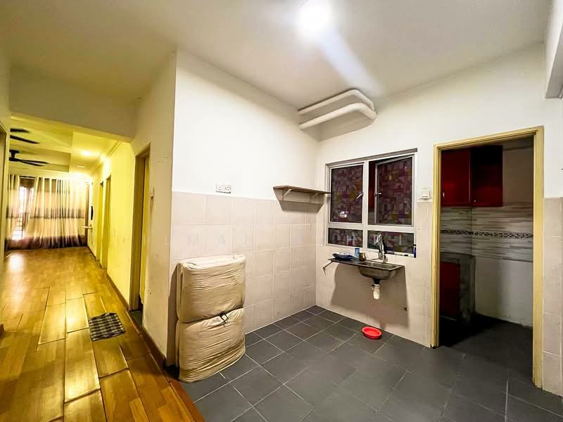 Apartment for Sale at Jenderam Indah - Ilman Nahri - Kitchen - PropertyGuru.com.my