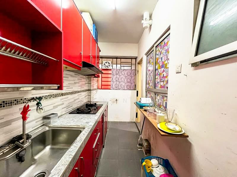 Apartment for Sale at Jenderam Indah - Ilman Nahri - Kitchen - PropertyGuru.com.my