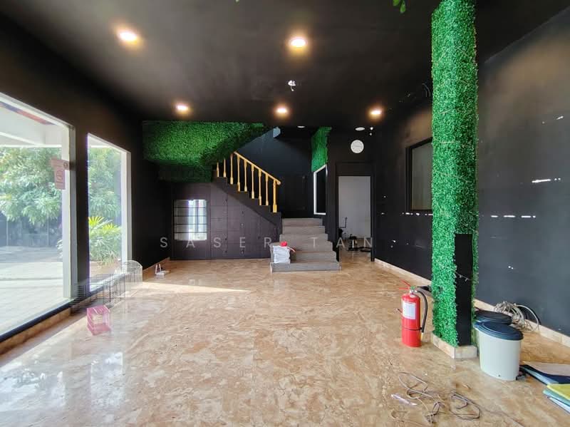 Commercial Bungalow for Rent in Taman Century (Johor Bahru) - SASER TAN. - Interior - PropertyGuru.com.my
