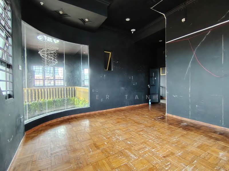 Commercial Bungalow for Rent in Taman Century (Johor Bahru) - SASER TAN. - Interior - PropertyGuru.com.my