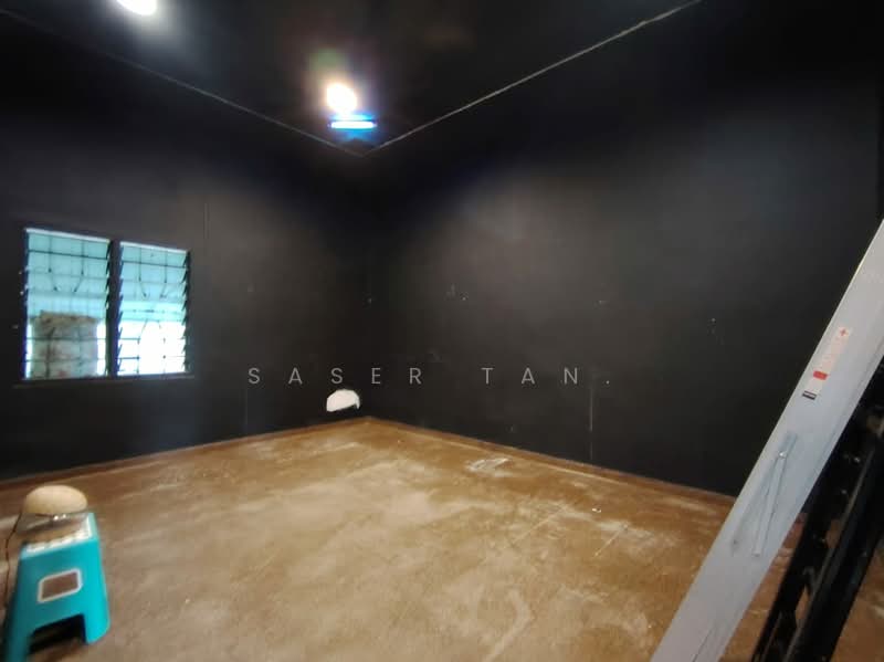 Commercial Bungalow for Rent in Taman Century (Johor Bahru) - SASER TAN. - Interior - PropertyGuru.com.my