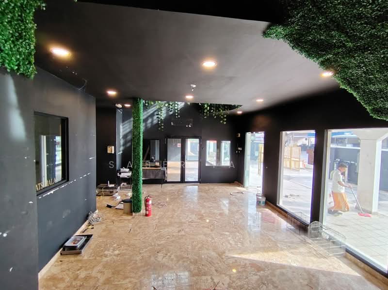 Commercial Bungalow for Rent in Taman Century (Johor Bahru) - SASER TAN. - Interior - PropertyGuru.com.my