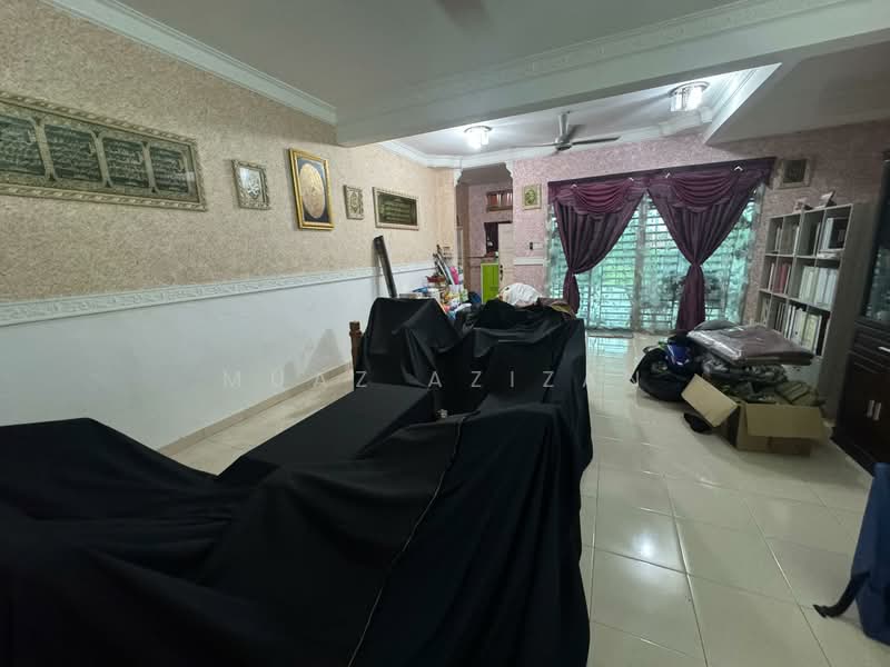 2-storey Terraced House for Sale in Sungai Petani (Kedah) - Muaz Azizan - Living Room - PropertyGuru.com.my