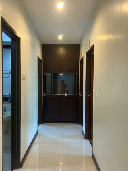Kondominium untuk Dijual di Alpine Tower - Elaine Ooi - Corridor - PropertyGuru.com.my