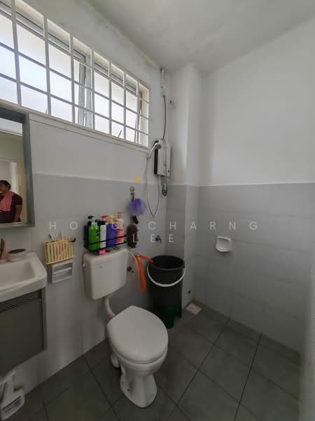 2-storey Terraced House for Rent in Johor Bahru (Johor) - Hong Charng Lee - Bathroom - PropertyGuru.com.my