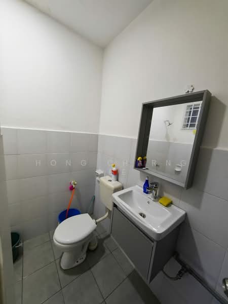 2-storey Terraced House for Rent in Johor Bahru (Johor) - Hong Charng Lee - Bathroom - PropertyGuru.com.my