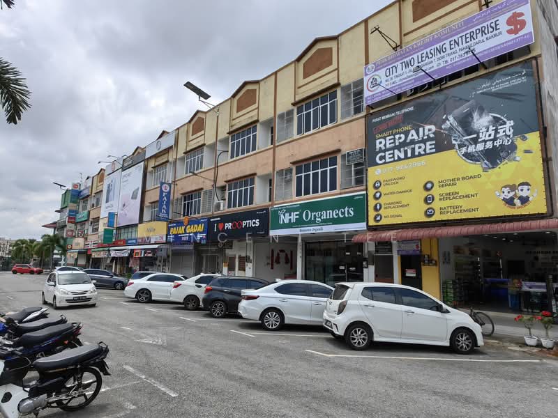 Shop / Office for Sale in Triang (Pahang) - Vincent Tee - PropertyGuru.com.my