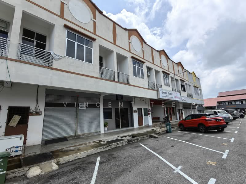 Shop / Office for Sale in Triang (Pahang) - Vincent Tee - PropertyGuru.com.my