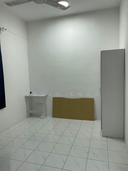 Apartment for Sale at The Rise Collection 2 - Sally Khoo - Bedroom - PropertyGuru.com.my