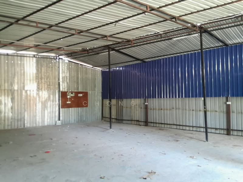 Warehouse for Rent in Seri Kembangan (Selangor) - Chong . - Interior - PropertyGuru.com.my